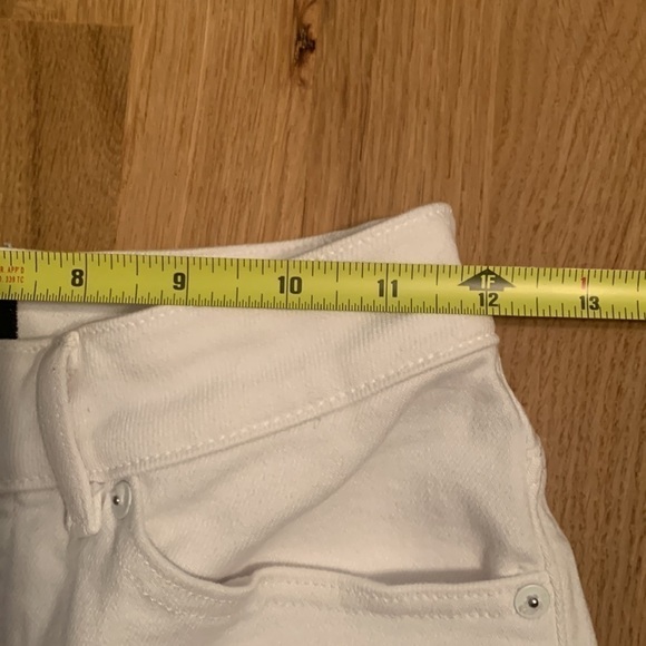 EXPRESS Curvy Mom Jeans Super High Rise Button Fly White Ankle Pants Women’s 4 - Picture 11 of 11